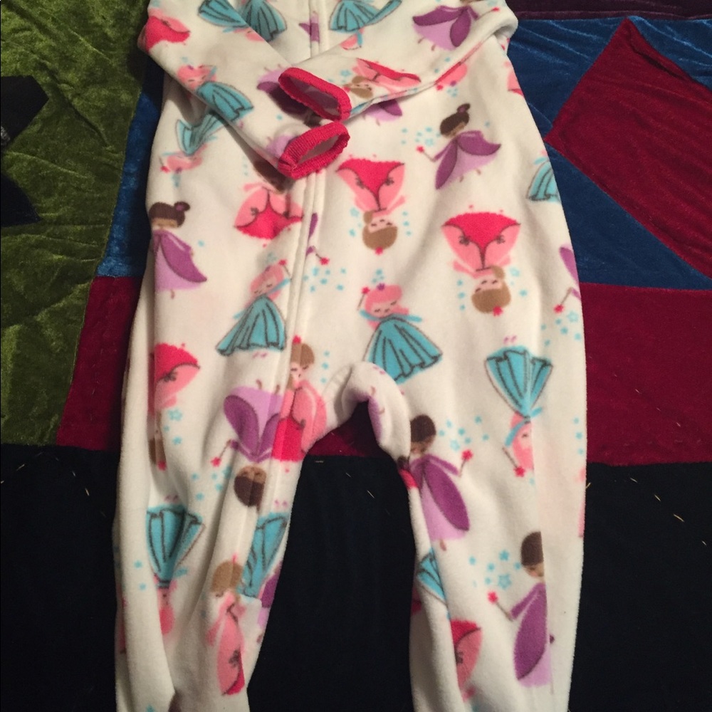 Jumper with feet